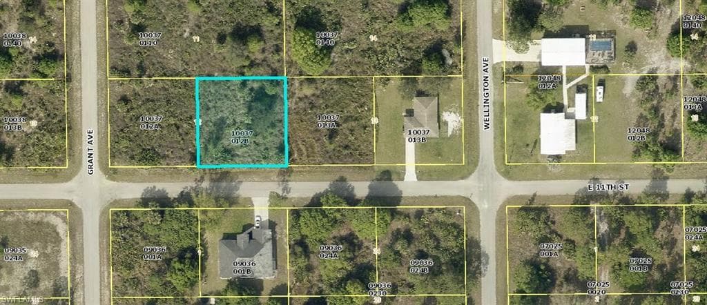 3403 E 11th ST LEHIGH ACRES, FL 33972