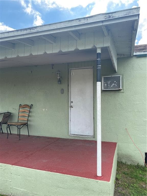 420 Center RD 1 FORT MYERS, FL 33907