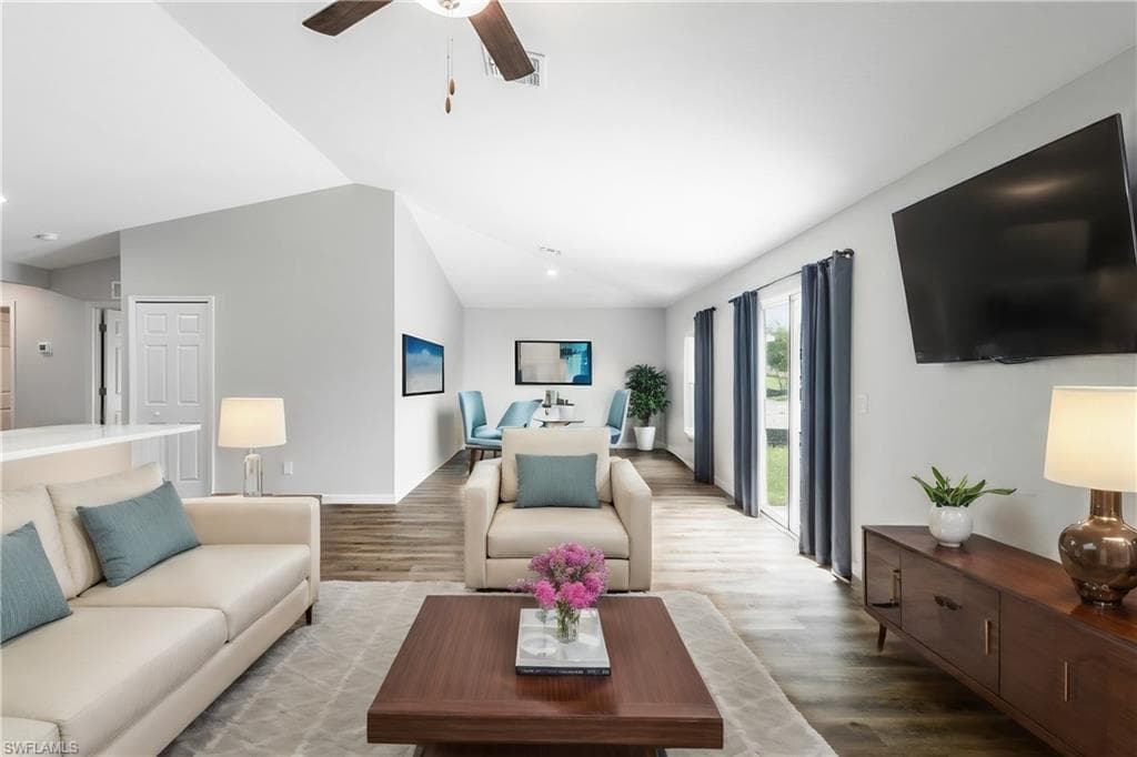 2912 NE 2nd AVE CAPE CORAL, FL 33909