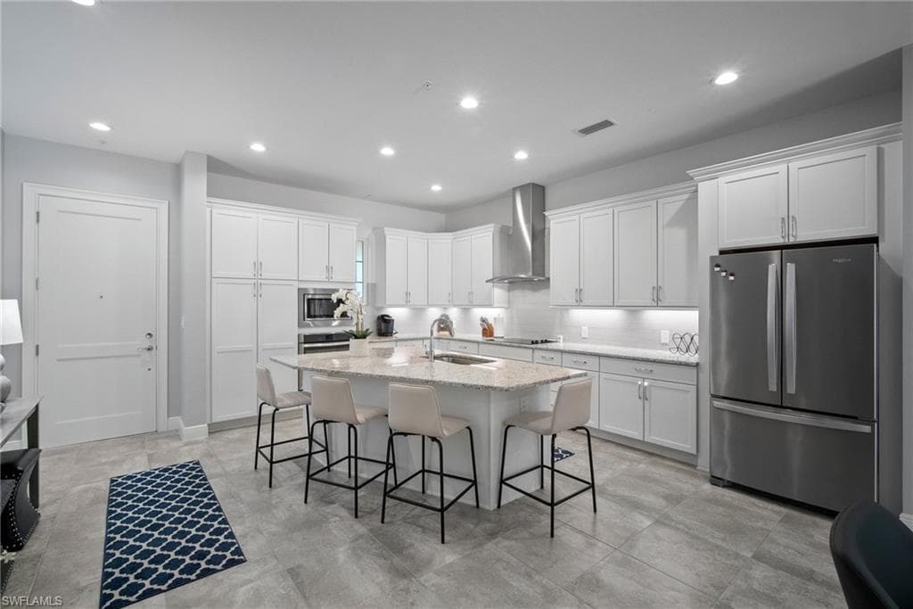 21450 Strada Nuova CIR A214 ESTERO, FL 33928