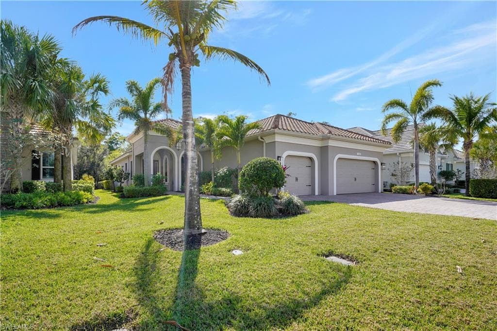 8285 Preserve Point DR FORT MYERS, FL 33912