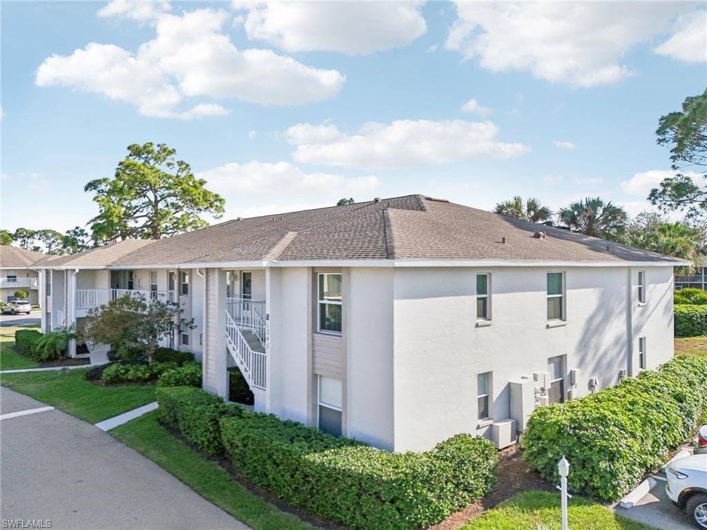 1343 Churchill CIR H104 NAPLES, FL 34116