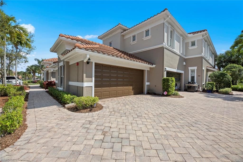 10361 Glastonbury CIR 202 FORT MYERS, FL 33913