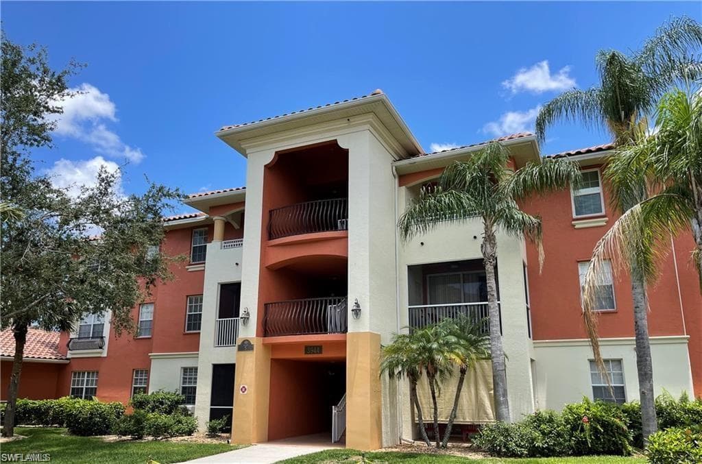 3961 Pomodoro CIR 203 CAPE CORAL, FL 33909