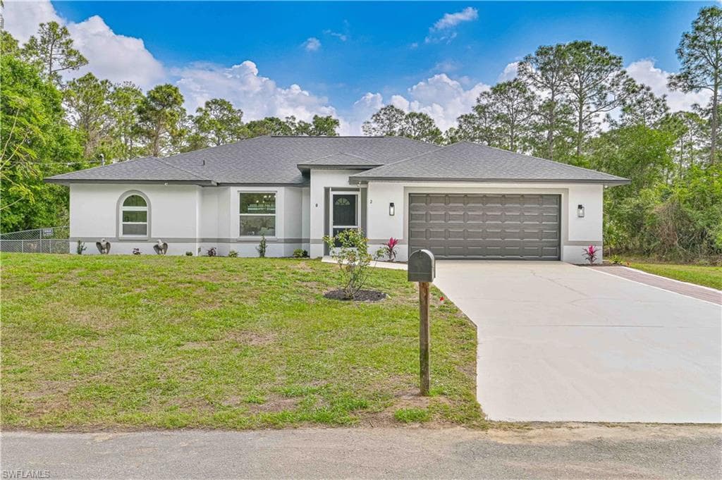 2 Irving AVE LEHIGH ACRES, FL 33936