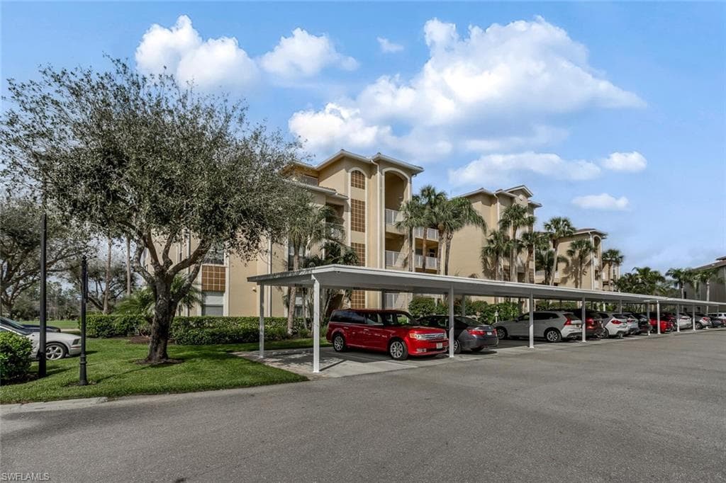 8610 Cedar Hammock CIR 1224 NAPLES, FL 34112