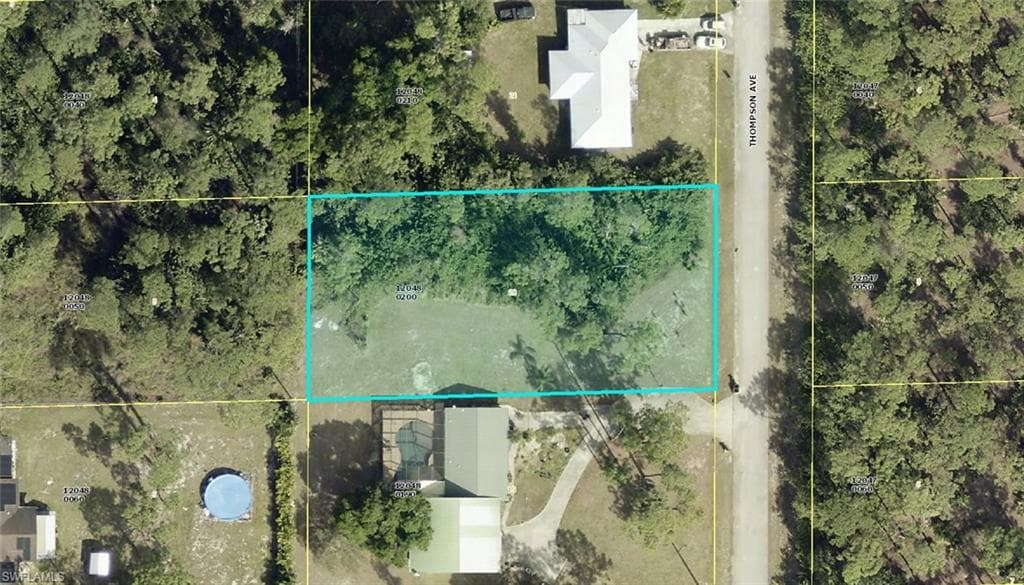 1515 Thompson AVE LEHIGH ACRES, FL 33972