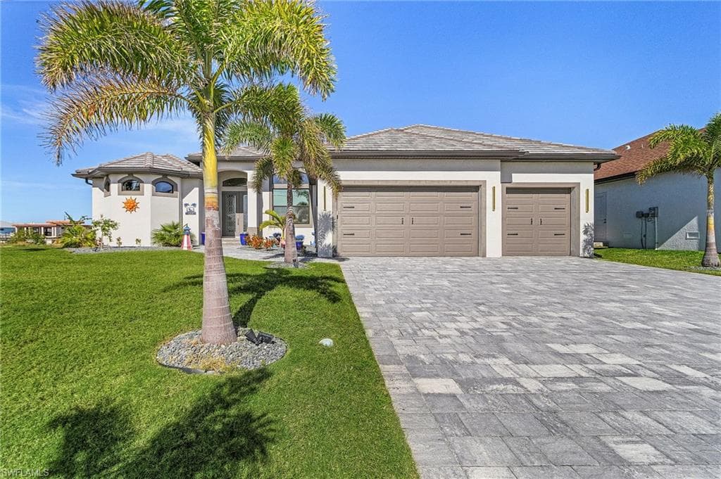 4213 NW 33rd ST CAPE CORAL, FL 33993
