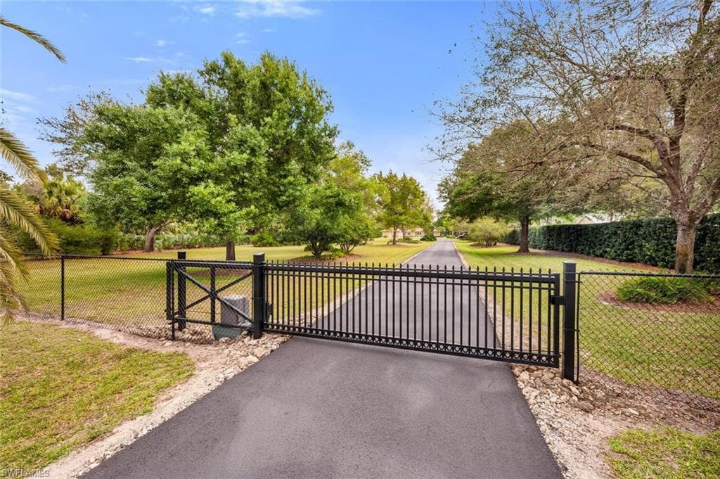 1350 31st ST SW NAPLES, FL 34117