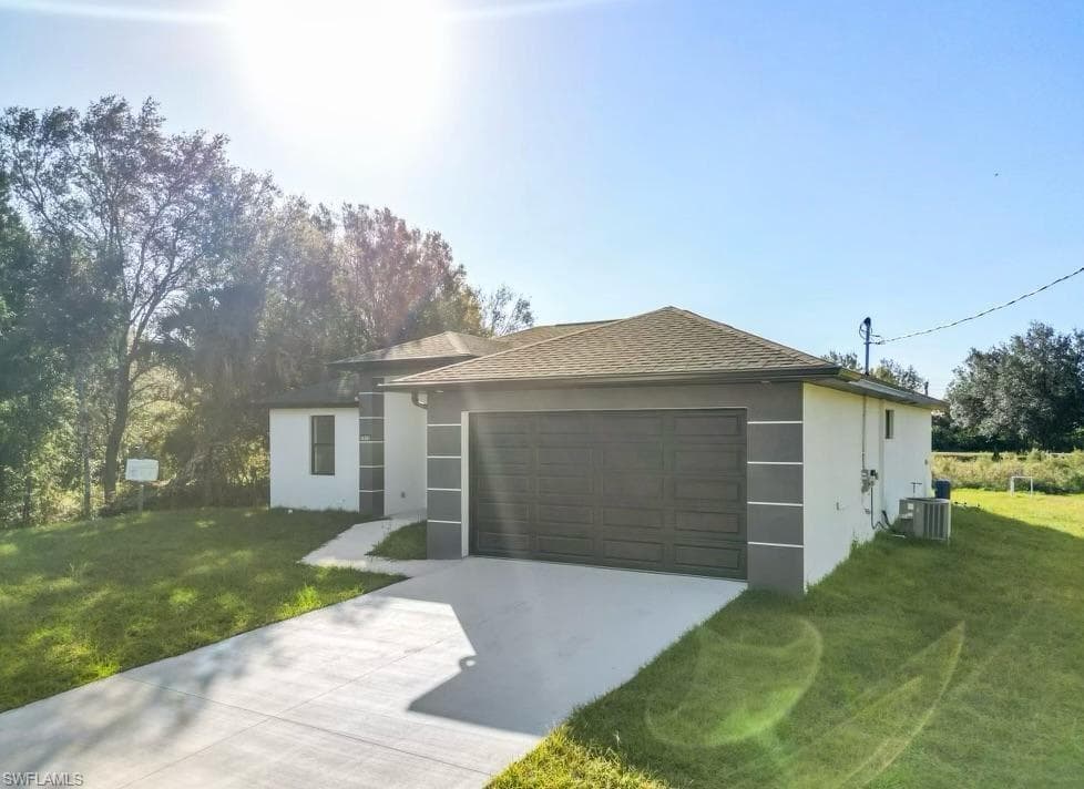 3214 69th ST W LEHIGH ACRES, FL 33971
