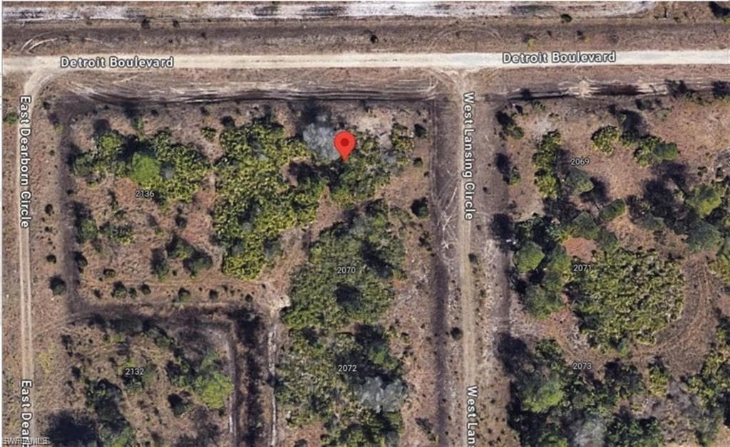 2084 West Lansing CIR ALVA, FL 33920