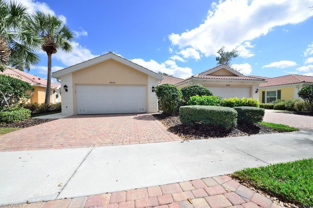 29023 ALESSANDRIA CIR BONITA SPRINGS, FL 34135