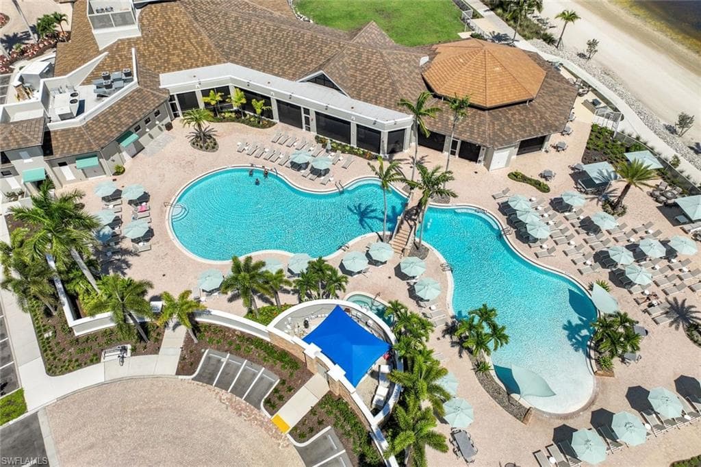9328 Fieldstone LN NAPLES, FL 34120
