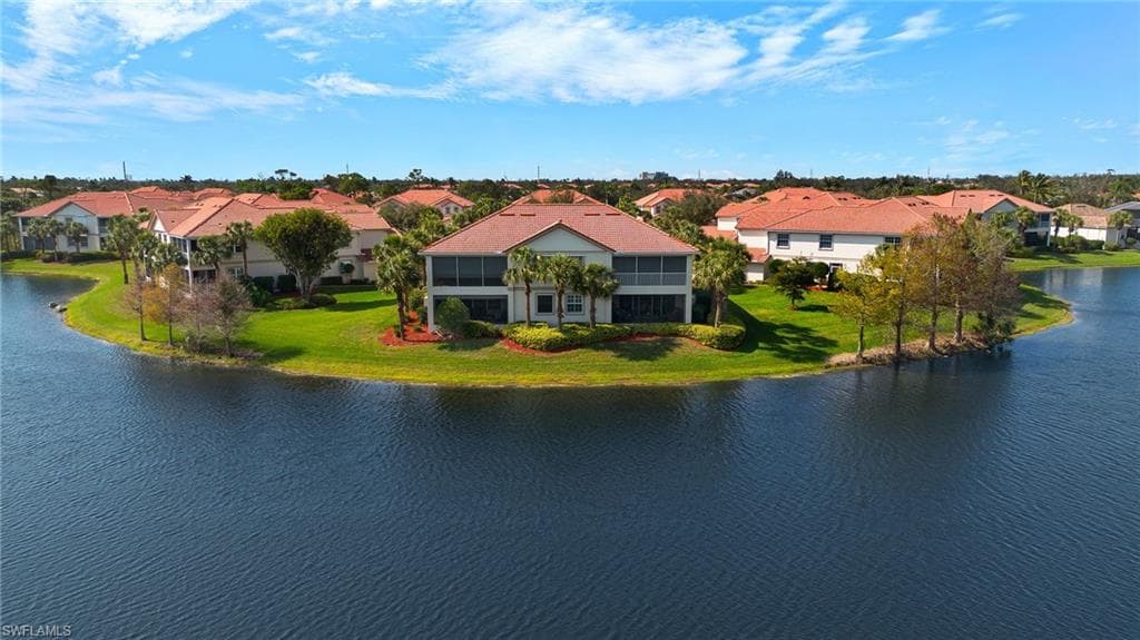 8817 W Forest LN 101 FORT MYERS, FL 33908