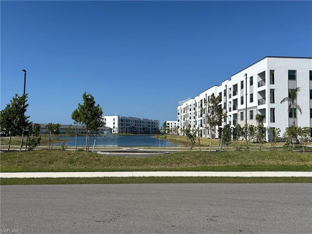 452 NW 1st LN CAPE CORAL, FL 33993