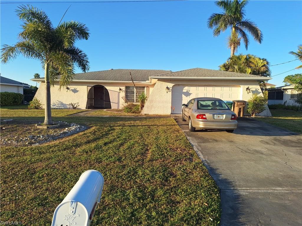 1415 SE 32nd TER CAPE CORAL, FL 33904