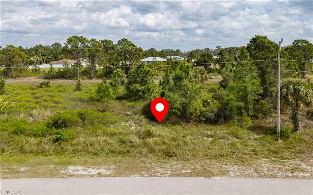 637 Hutton ST LEHIGH ACRES, FL 33974