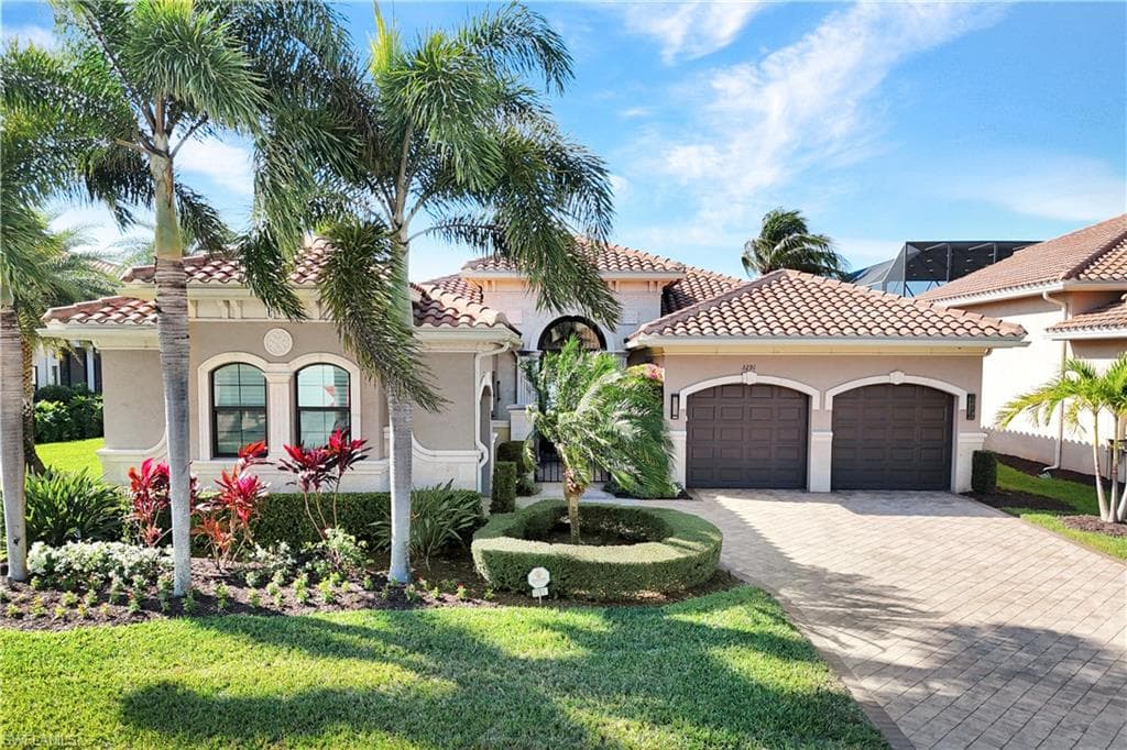 3291 Atlantic CIR NAPLES, FL 34119