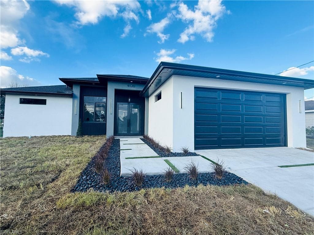 4120 8th ST SW LEHIGH ACRES, FL 33976