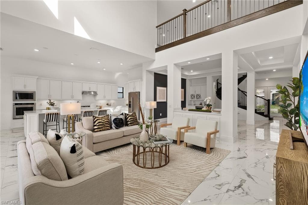 16153 Verilyn CIR NAPLES, FL 34110