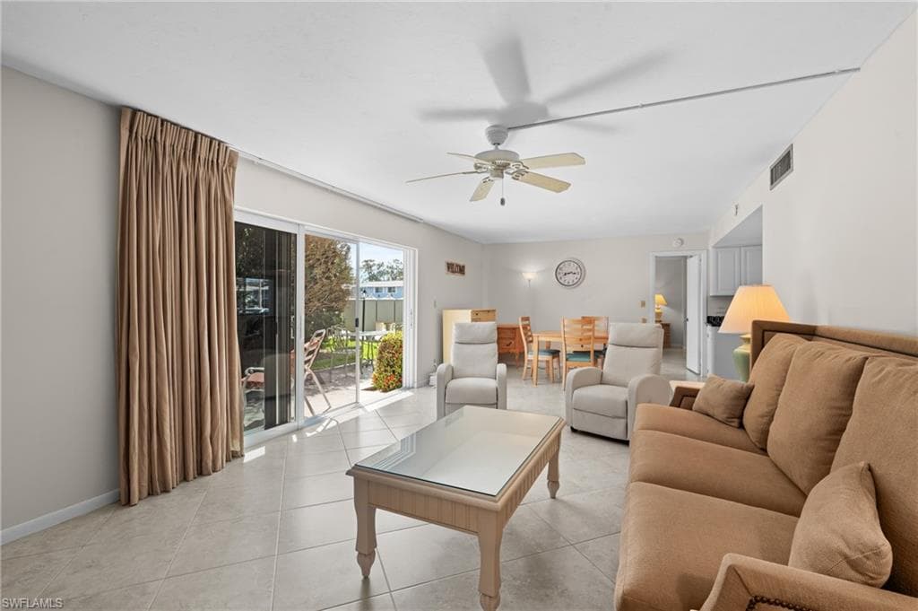 245 Palm DR 245-1 NAPLES, FL 34112