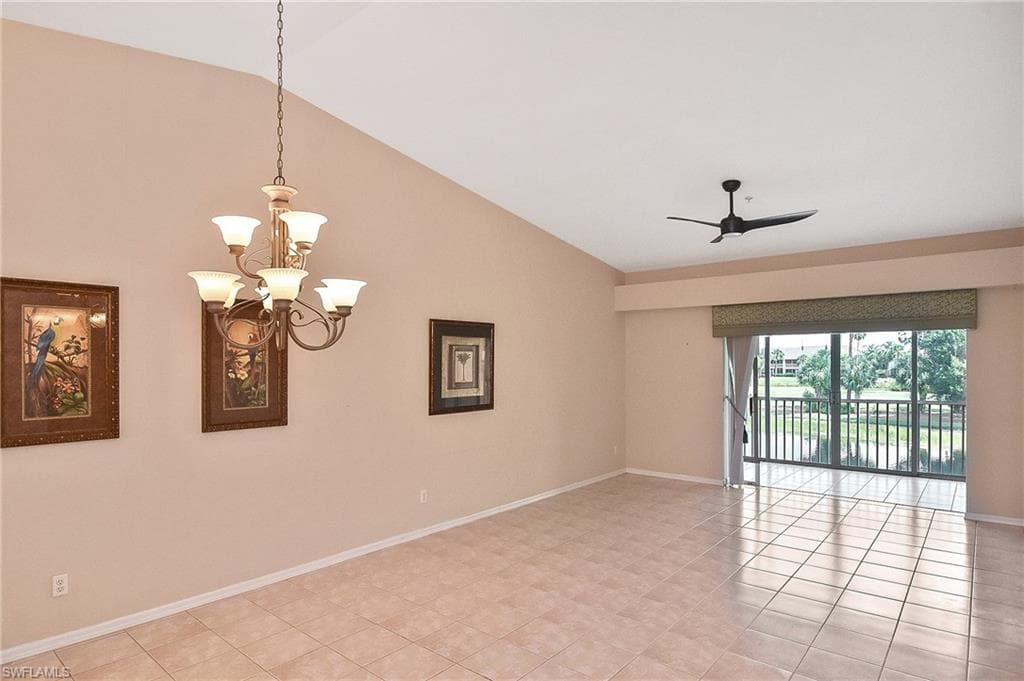 8075 Queen Palm LN 525 FORT MYERS, FL 33966