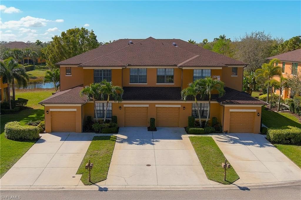 3791 Pino Vista WAY 201 ESTERO, FL 33928