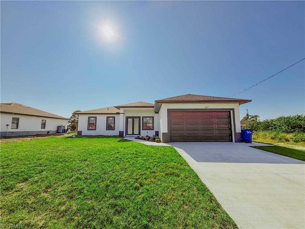 3107 34th ST SW LEHIGH ACRES, FL 33976