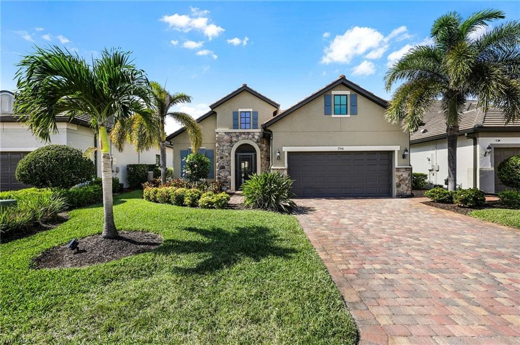 7556 Winding Cypress DR NAPLES, FL 34114