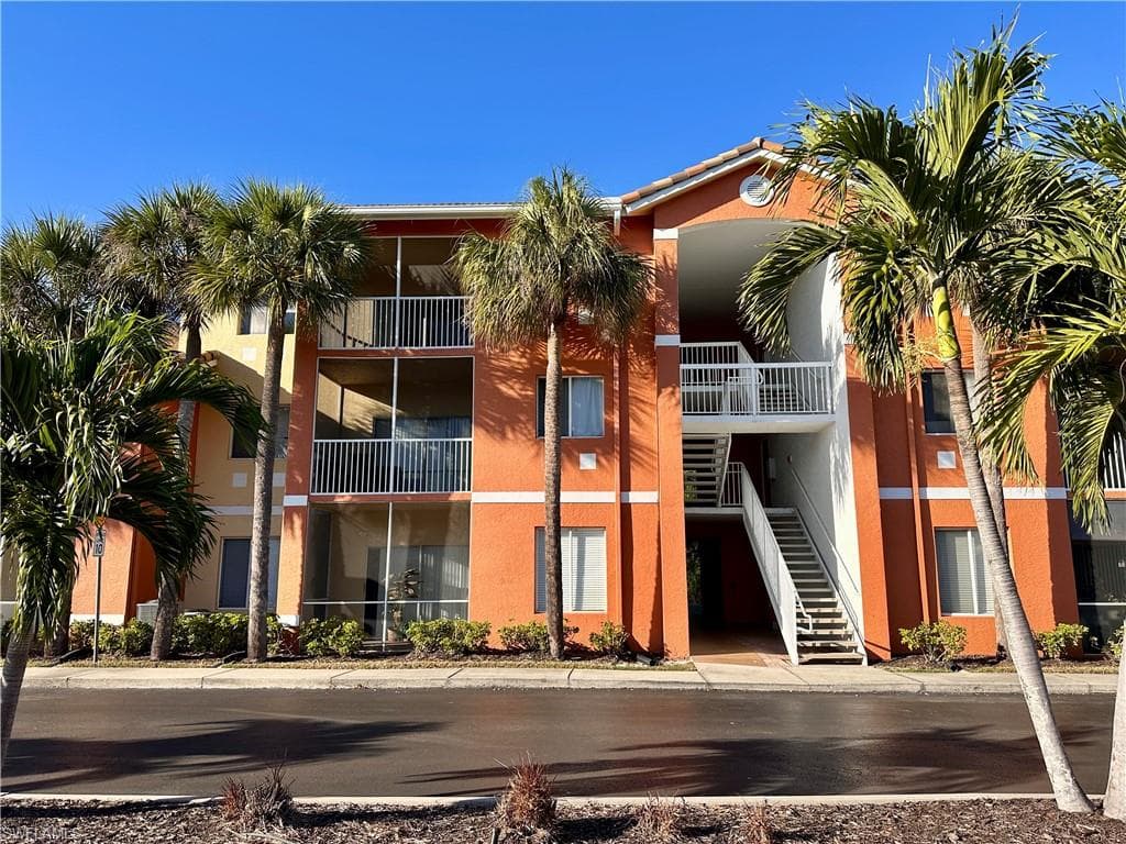 6361 Aragon WAY 304 FORT MYERS, FL 33966