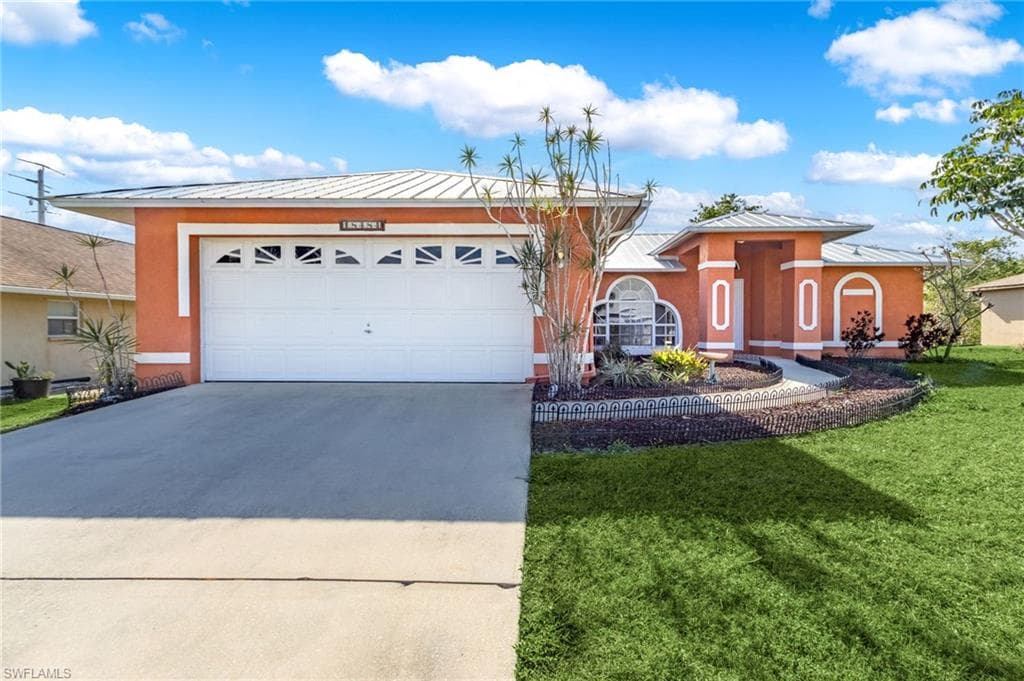 18484 Narcissus RD FORT MYERS, FL 33967
