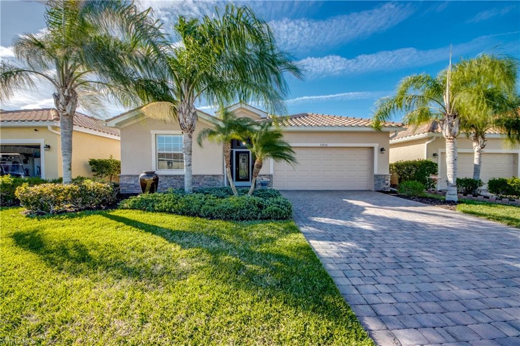 2436 Keystone Lake DR CAPE CORAL, FL 33909