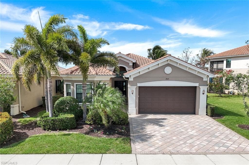 2825 Cinnamon Bay CIR NAPLES, FL 34119