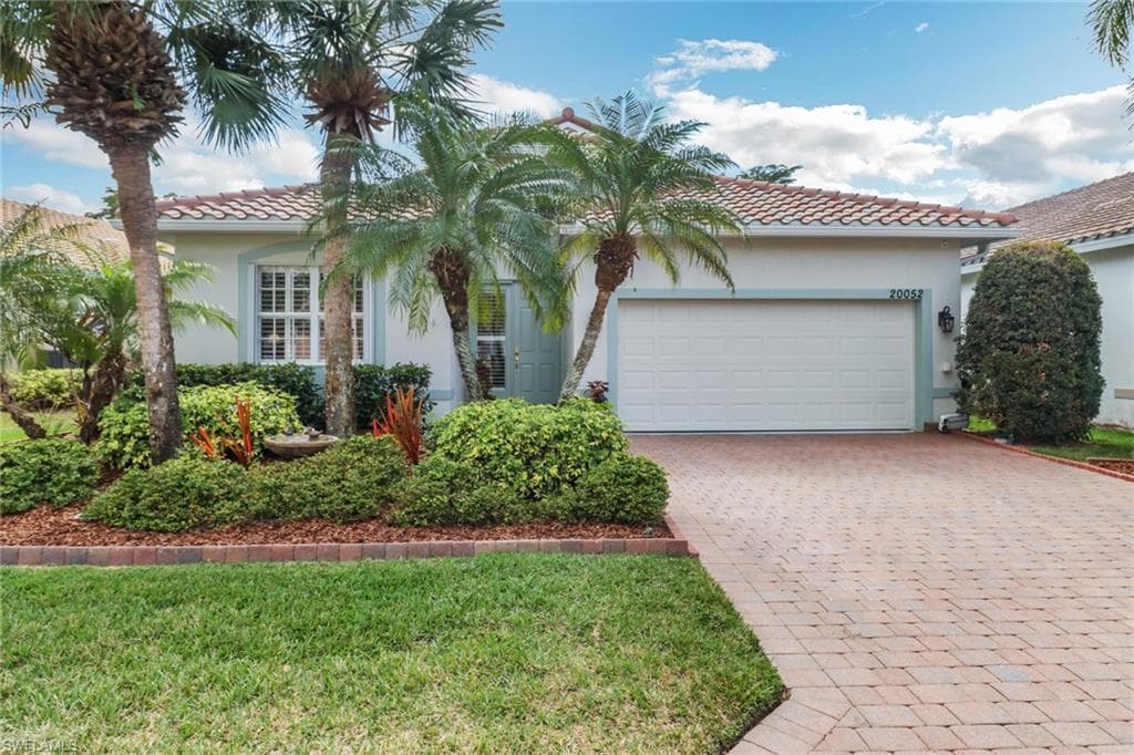 20052 Castlemaine AVE ESTERO, FL 33928