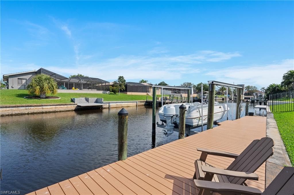 1425 SE 29th TER CAPE CORAL, FL 33904