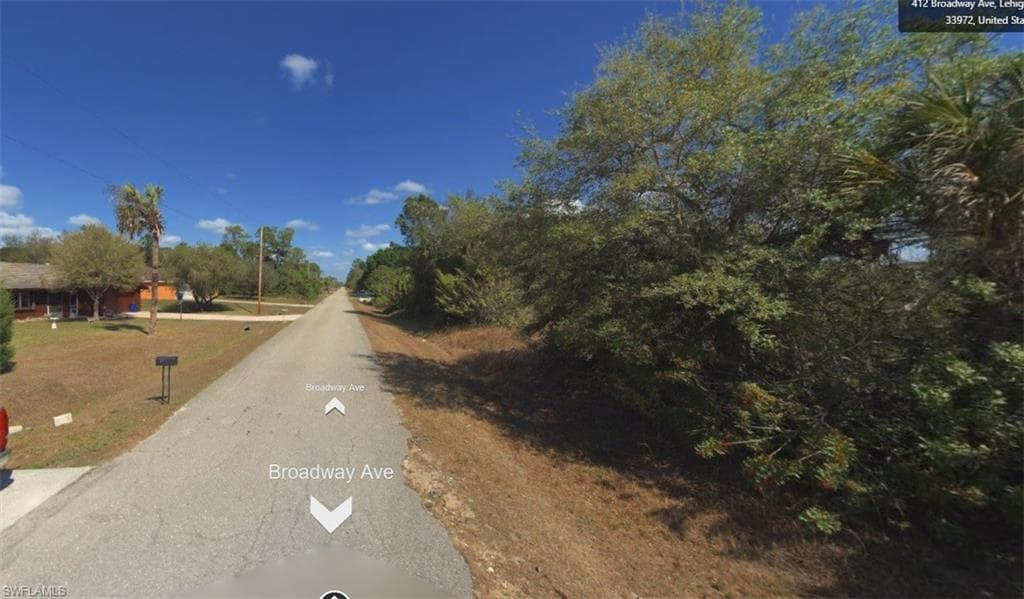 412 Broadway AVE LEHIGH ACRES, FL 33972