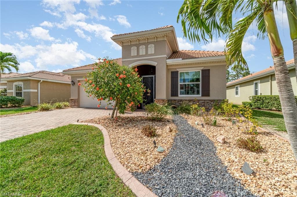 20583 Long Pond RD NORTH FORT MYERS, FL 33917