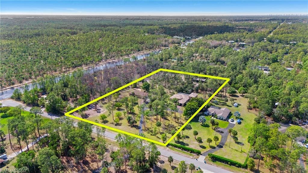 1545 29th ST SW NAPLES, FL 34117