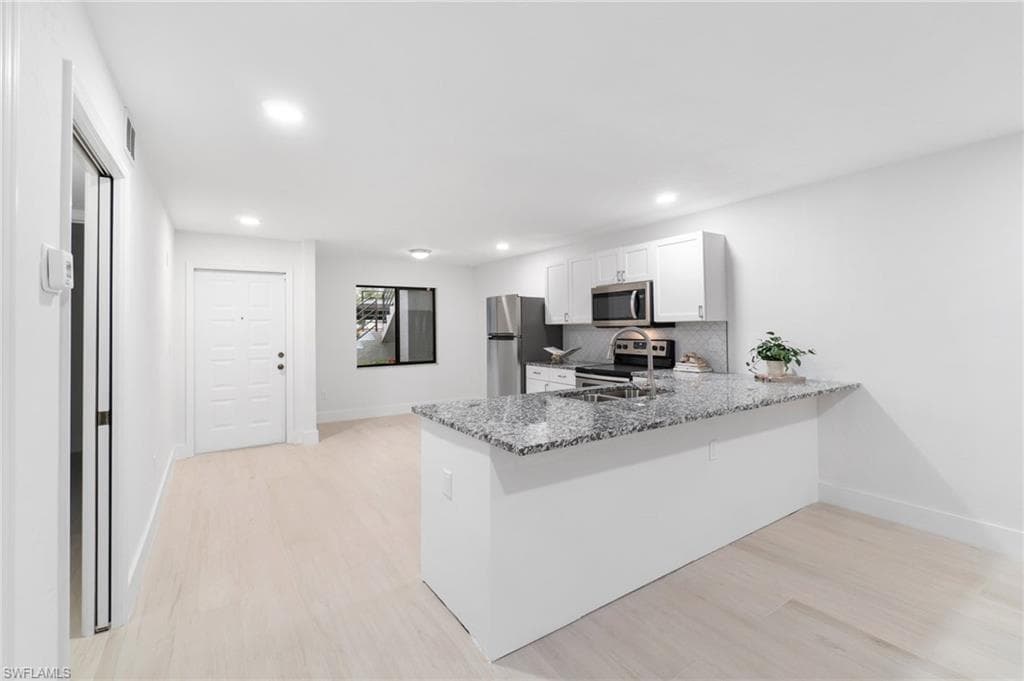 12540 Cold Stream DR 104 FORT MYERS, FL 33912