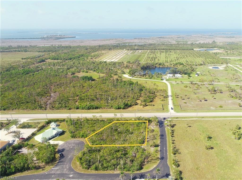 3690 Chickadee CT OTHER, FL 33956