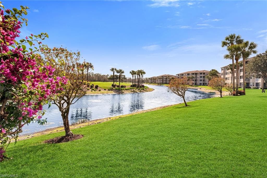 3800 Sawgrass WAY 3144 NAPLES, FL 34112