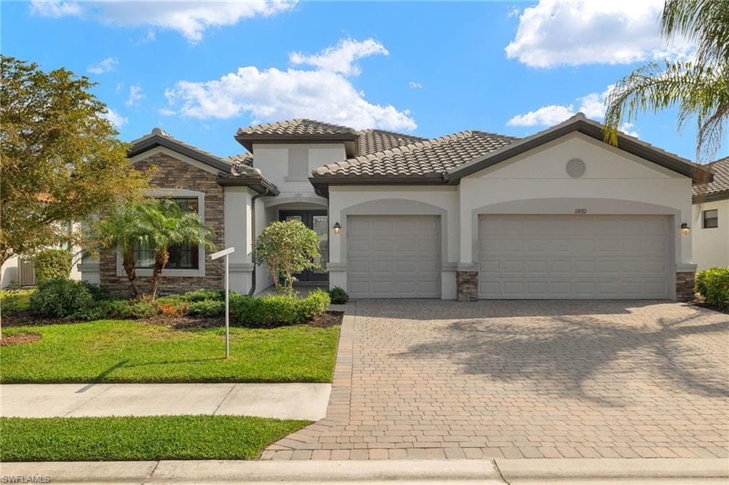 11892 Hickory Estate CIR FORT MYERS, FL 33913