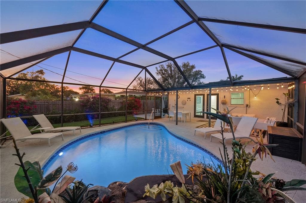 680 102nd AVE N NAPLES, FL 34108