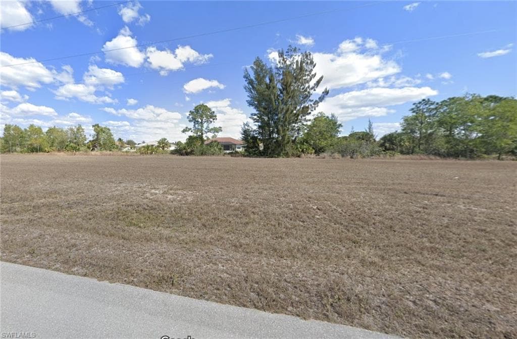 4137 21st AVE CAPE CORAL, FL 33909