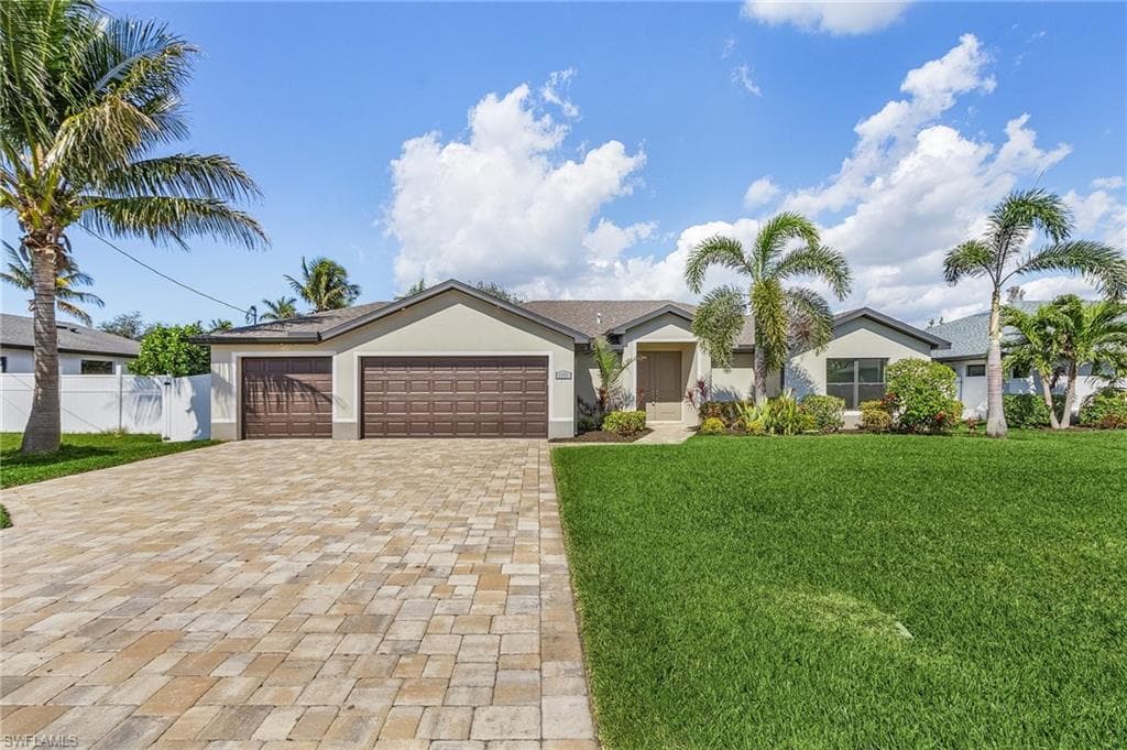 1729 SW 22nd TER CAPE CORAL, FL 33991