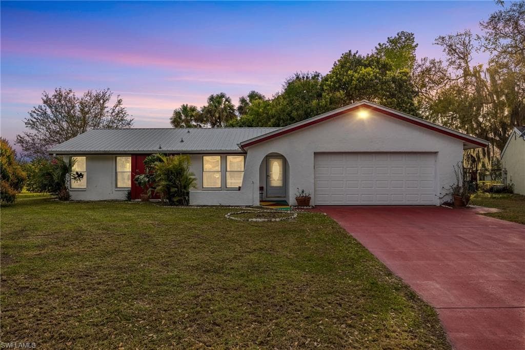 4005 School CIR LABELLE, FL 33935