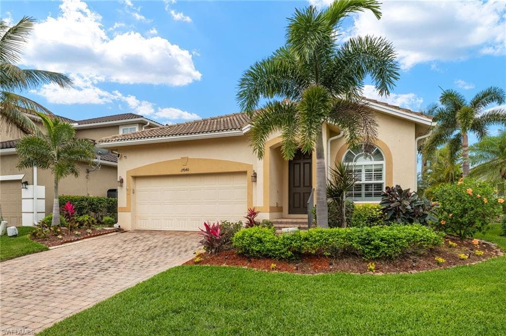 17040 Wrigley CIR FORT MYERS, FL 33908