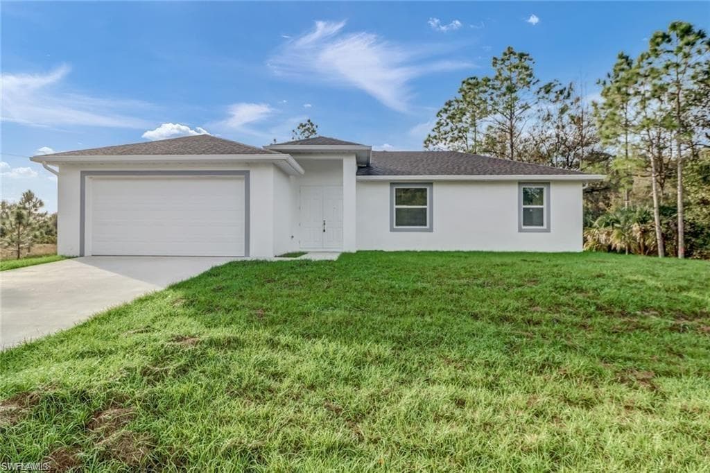 2502 E 18th ST LEHIGH ACRES, FL 33972