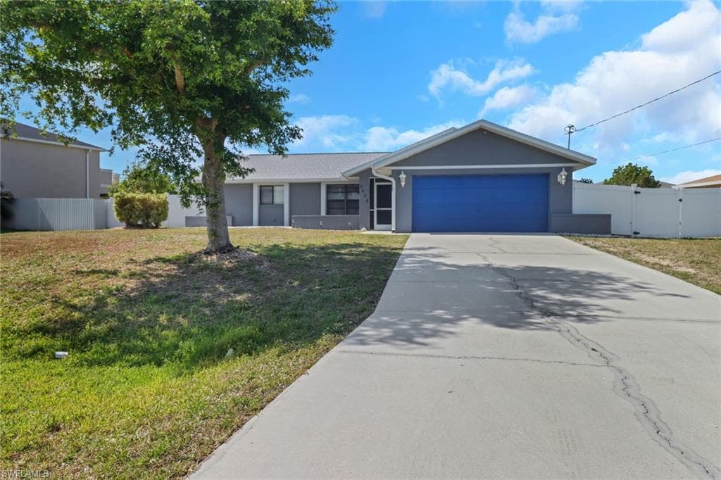 3038 SW 11th PL CAPE CORAL, FL 33914