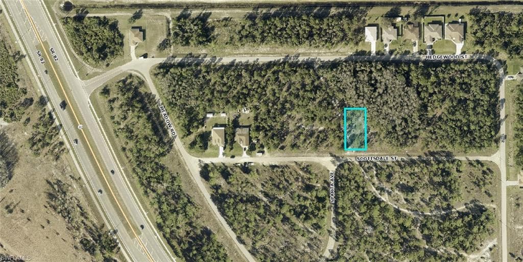 423 Scottsdale ST LEHIGH ACRES, FL 33974